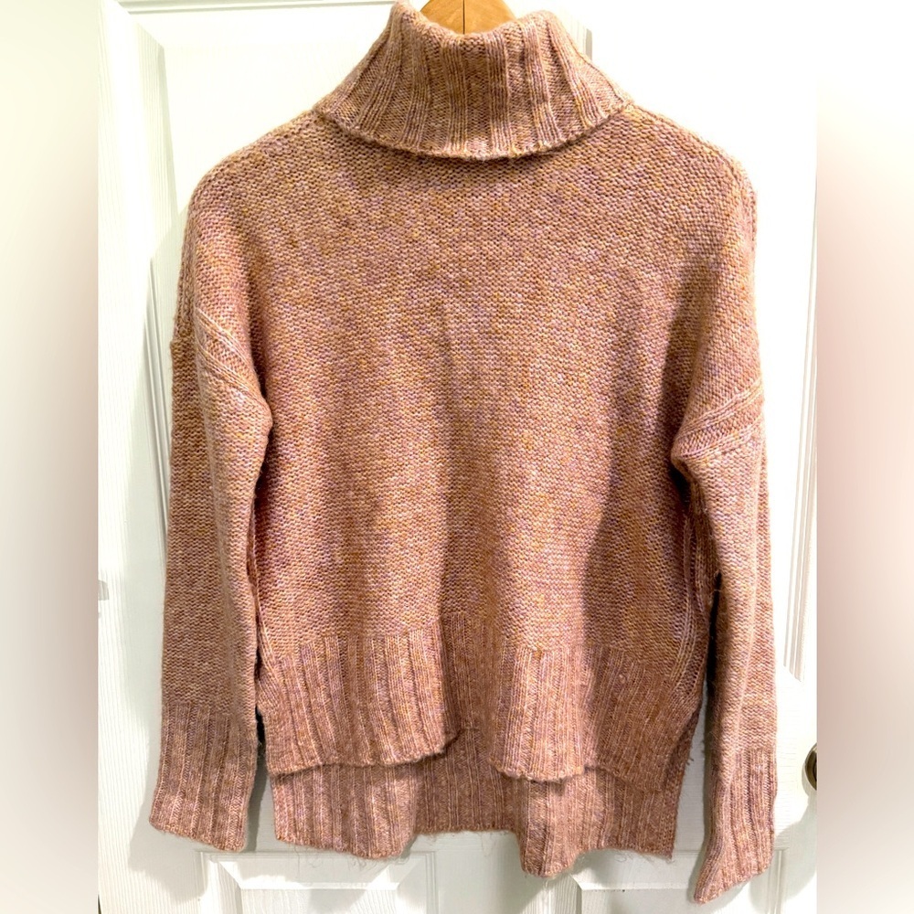 Cozy Pink Wool Blend Turtleneck Sweater Apres Ski Nordic Scandi girl
